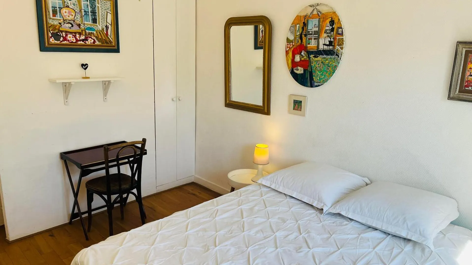 Chambre Chez L'Habitant, Pierre Paris France